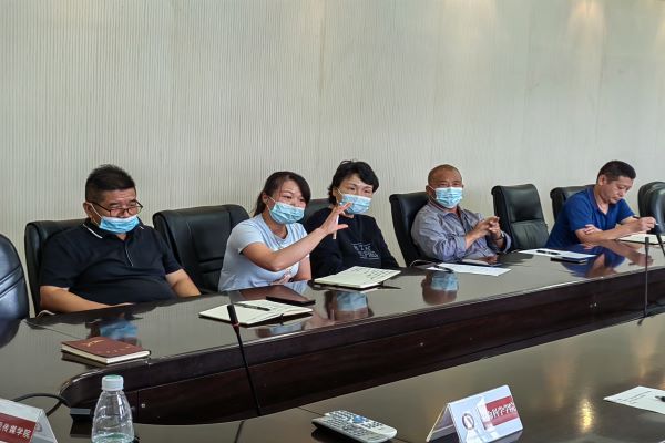 倾听学生心声 共谋校园发展 武昌理工学院召开学生代表座谈会(图3) 倾听学生心声 共谋校园发展 武昌理工学院召开学生代表座谈会(图3)