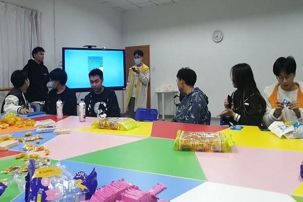 武昌理工学院青春健康同伴社开展社团见面会(图1) 武昌理工学院青春健康同伴社开展社团见面会(图1)