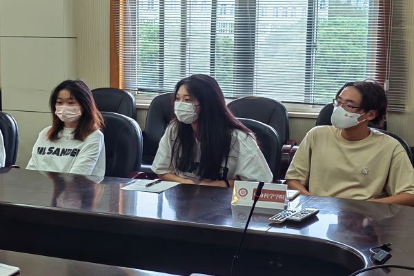 倾听学生心声 共谋校园发展 武昌理工学院召开学生代表座谈会(图2) 倾听学生心声 共谋校园发展 武昌理工学院召开学生代表座谈会(图2)