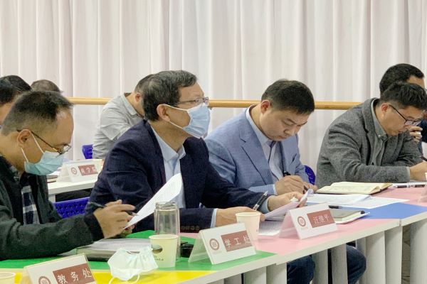 武昌理工学院2022学年国家奖学金答辩评审会顺利举行(图2) 武昌理工学院2022学年国家奖学金答辩评审会顺利举行(图2)