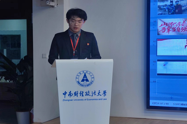 武昌理工学院校长奖提名奖人物专访——杨宇鹏:以奋斗之魂 谱青春之歌(图2) 武昌理工学院校长奖提名奖人物专访——杨宇鹏:以奋斗之魂 谱青春之歌(图2)